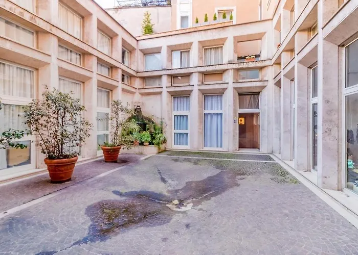 Frezza's Holidays Roma